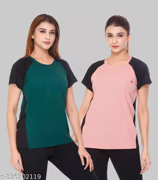 WHITE MOON Women Colorblocked Round Neck