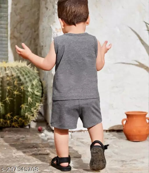 Kids top bottom set